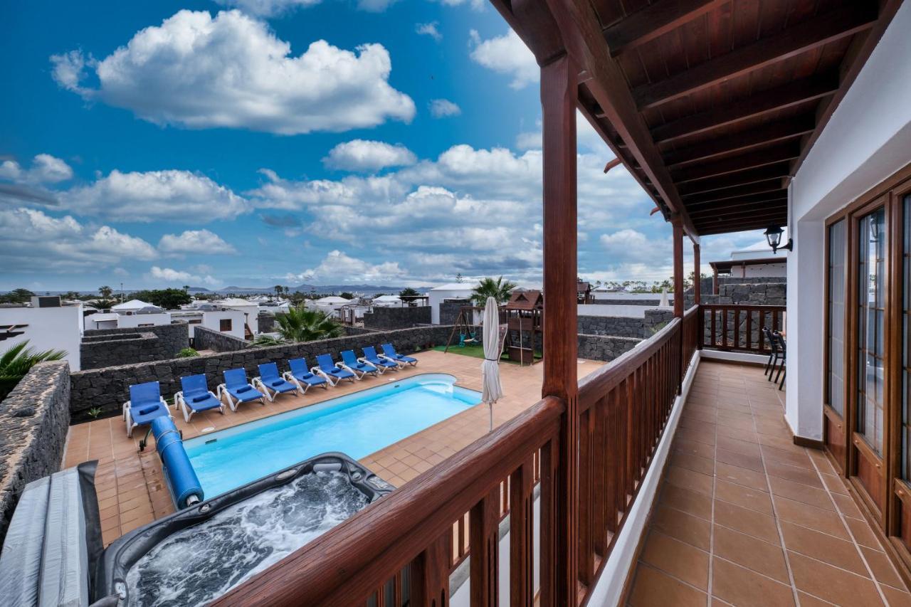 Villa Flavia-Private Pool, Jacuzzi, Sea Views Playa Blanca  Exterior foto