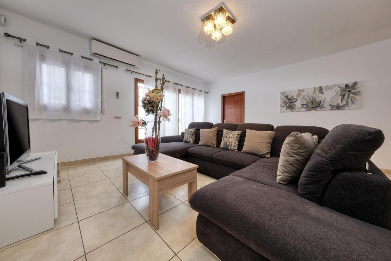 Villa Flavia-Private Pool, Jacuzzi, Sea Views Playa Blanca  Exterior foto