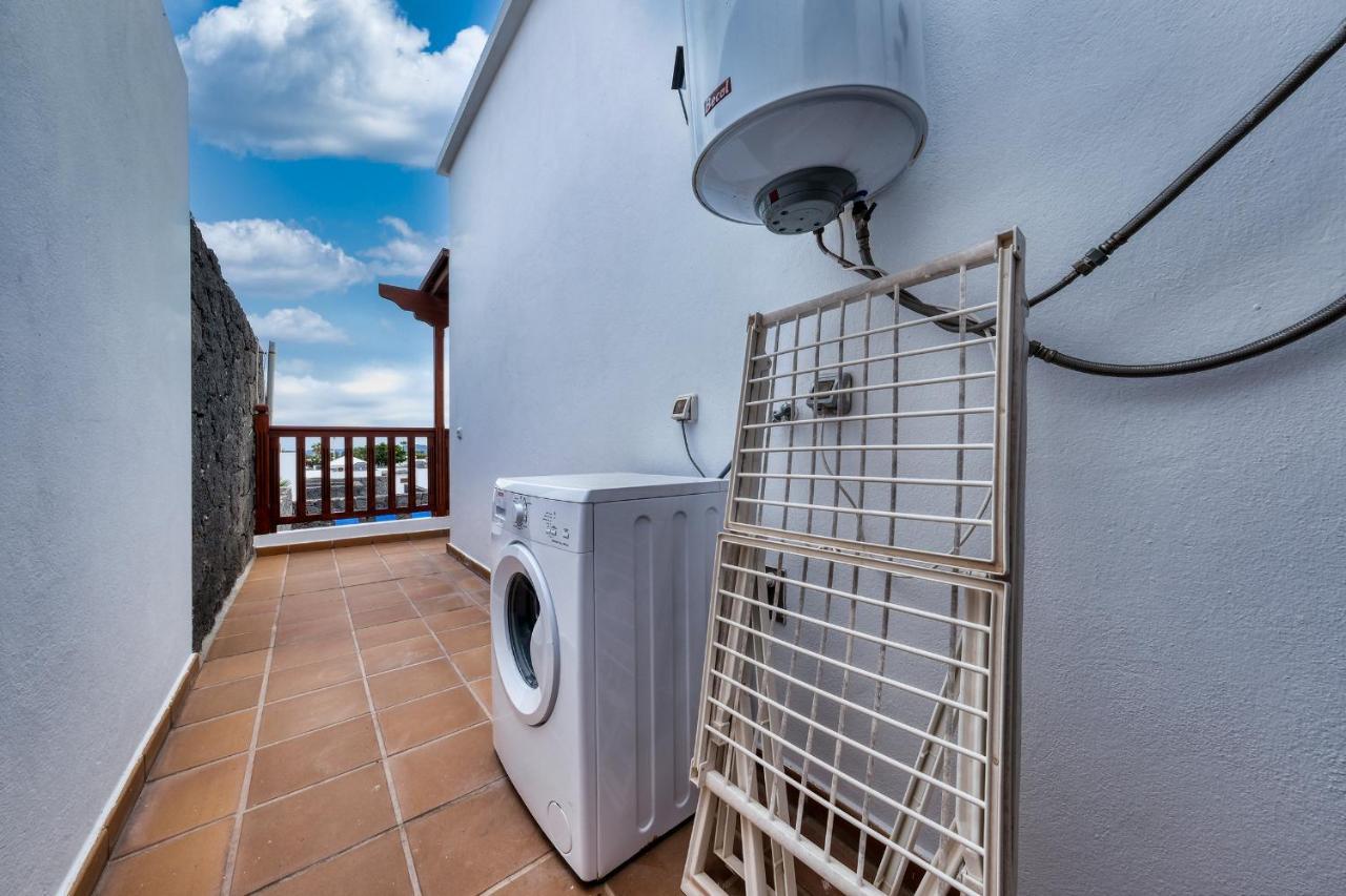 Villa Flavia-Private Pool, Jacuzzi, Sea Views Playa Blanca  Exterior foto