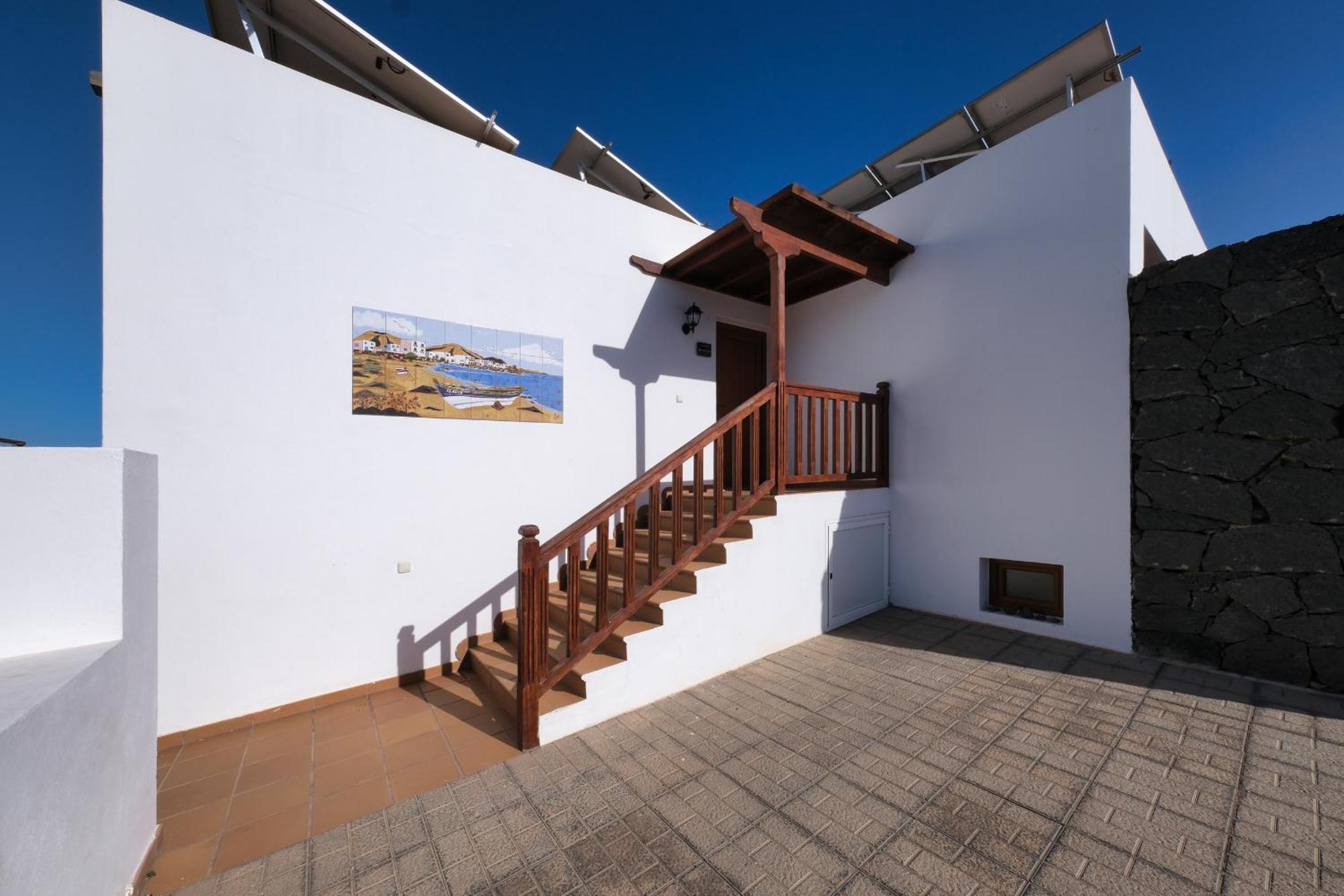 Villa Flavia-Private Pool, Jacuzzi, Sea Views Playa Blanca  Exterior foto