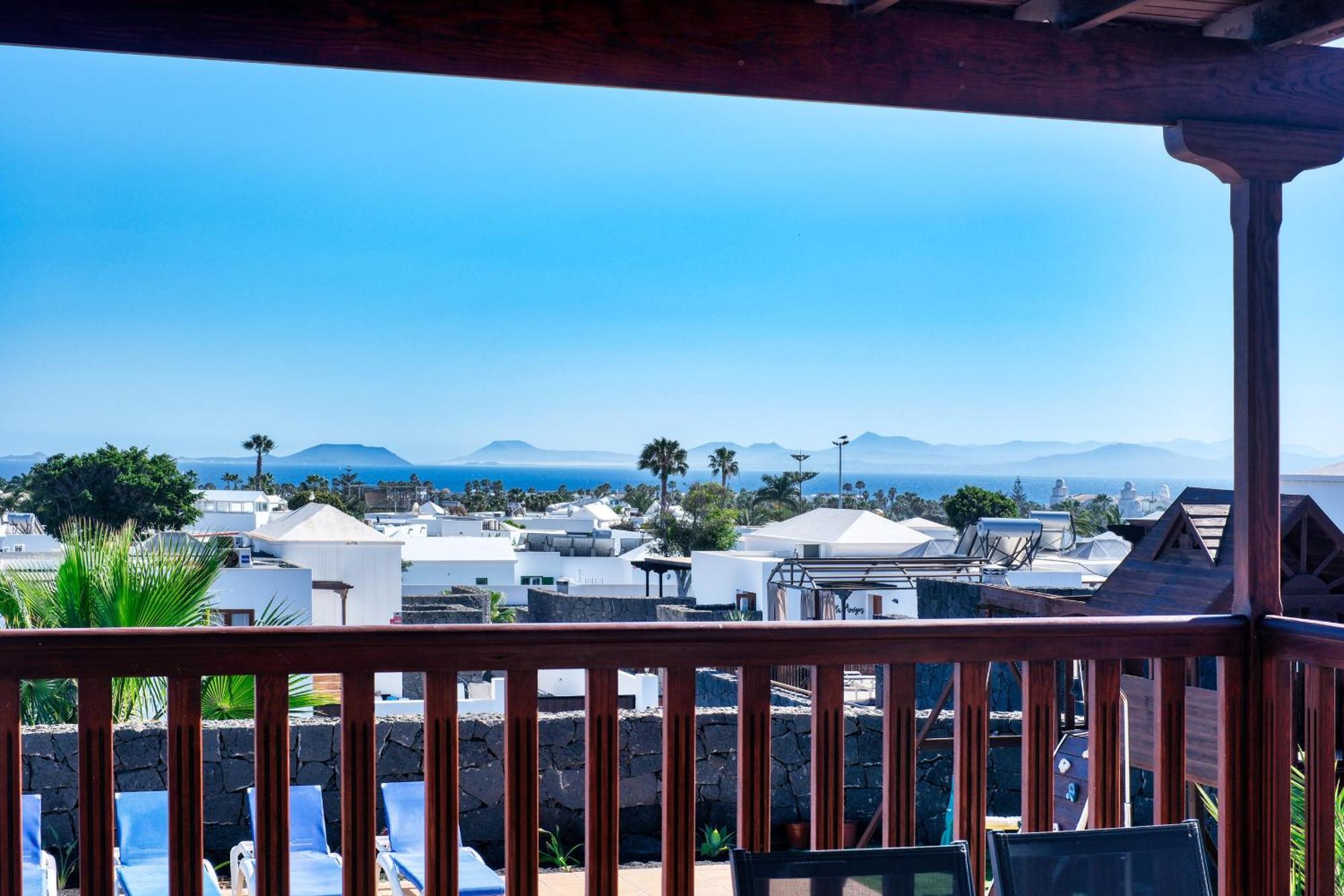 Villa Flavia-Private Pool, Jacuzzi, Sea Views Playa Blanca  Exterior foto